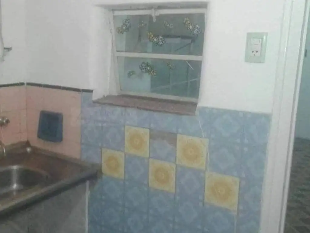 Foto de VENDO O PERMUTO PH 3 AMB AL FRENTE EN MATADEROS, imagen 2