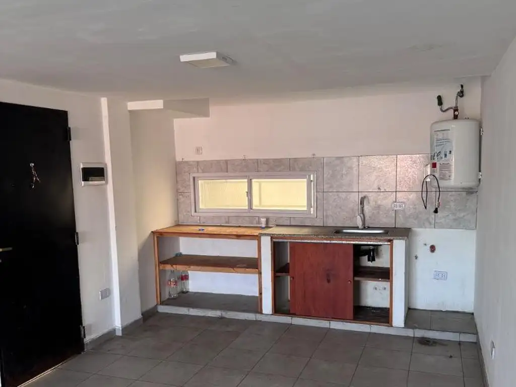 Foto de Depto Monoambiente a Estrenar - 1 o 2 Piso x Escalera, imagen 2