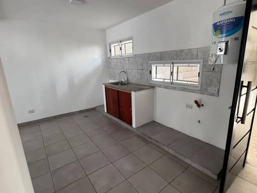 Foto de Depto Monoambiente a Estrenar - 1 o 2 Piso x Escalera, imagen 4