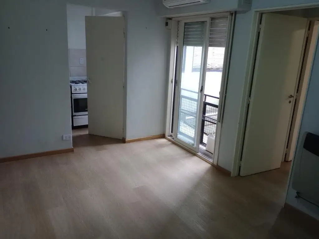 Foto de Alquiler departamento de 2 ambientes en Villa Real, imagen 5