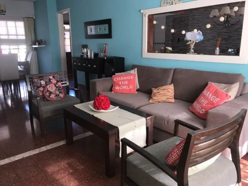 Foto de VENTA casa Caisamar Mar del Plata 3 ambientes garaje y quincho, imagen 5