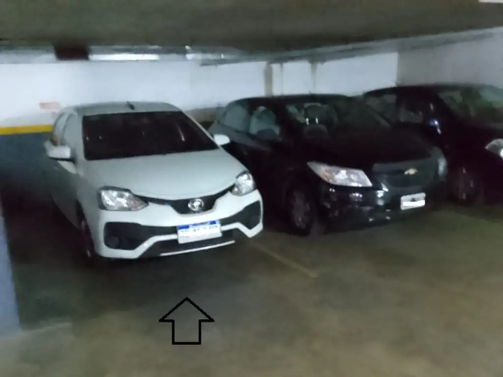 Foto de VENTA COCHERA en edificio de categoría en tercer subsuelo., imagen 2