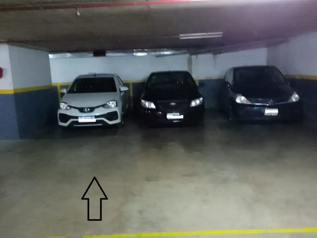 Foto de VENTA COCHERA en edificio de categoría en tercer subsuelo., imagen 1