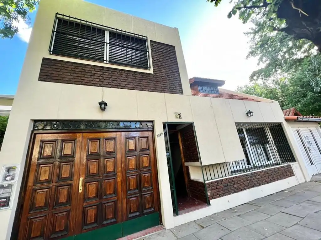 Foto de Casa 4 ambientes en muy buen estado y ubicación., imagen 1