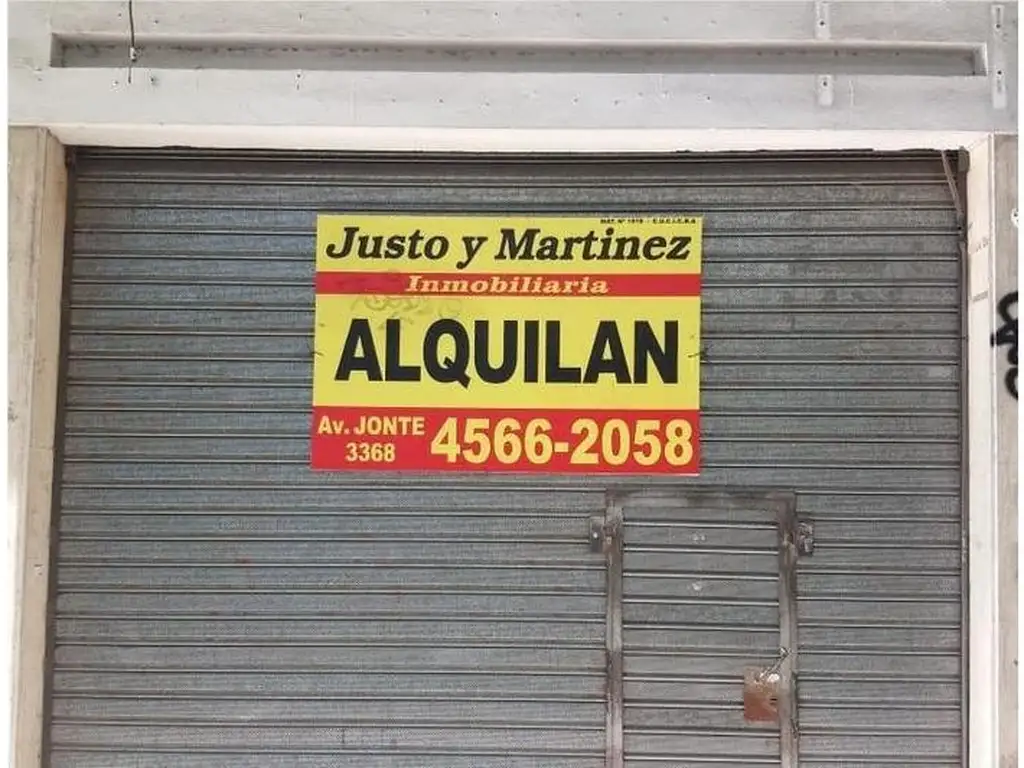 Foto de LOCAL 22m2 calle Nogoyá entre Campana y Cuenca, imagen 2