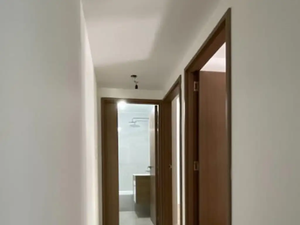 Foto de DEPARTAMENTO A LA VENTA EN VILLA LURO 3 AMBIENTES FRENTE A LA PLAZA LOS, imagen 2