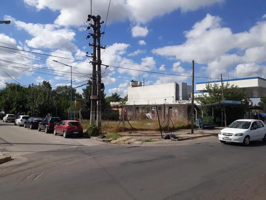 Foto de 3 LOTES CON MEJORAS EN ALQUILER, imagen 2
