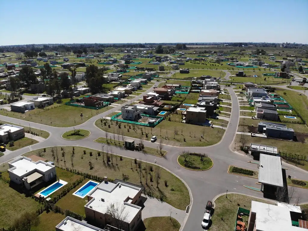 Lindo terreno en San Eduardo, Pilar del Este