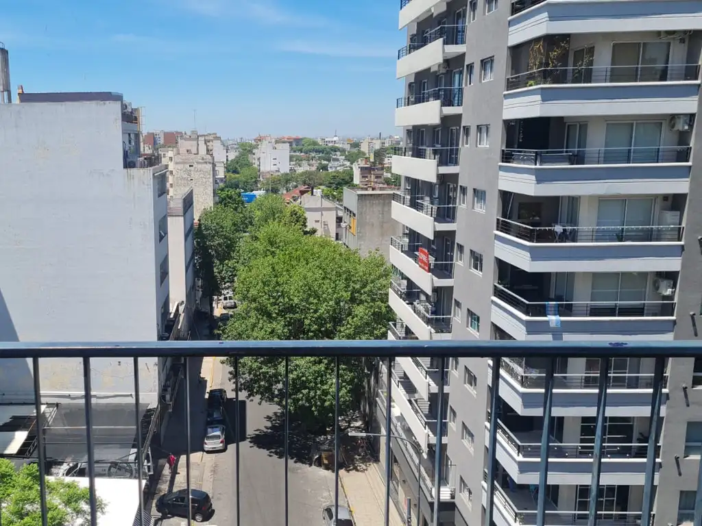 Foto de Importante semipiso 3amb c/dependencias de gran superficie y muy, imagen 3
