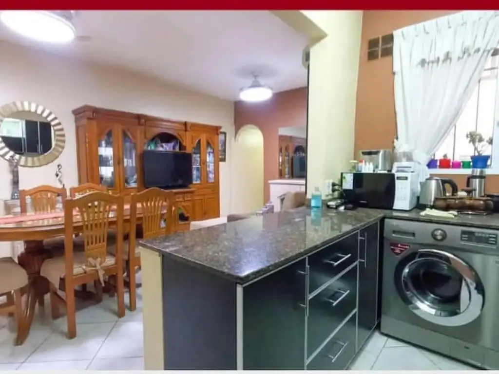Foto de Exc. depto. 3 amb con cochera - VENTA, imagen 2