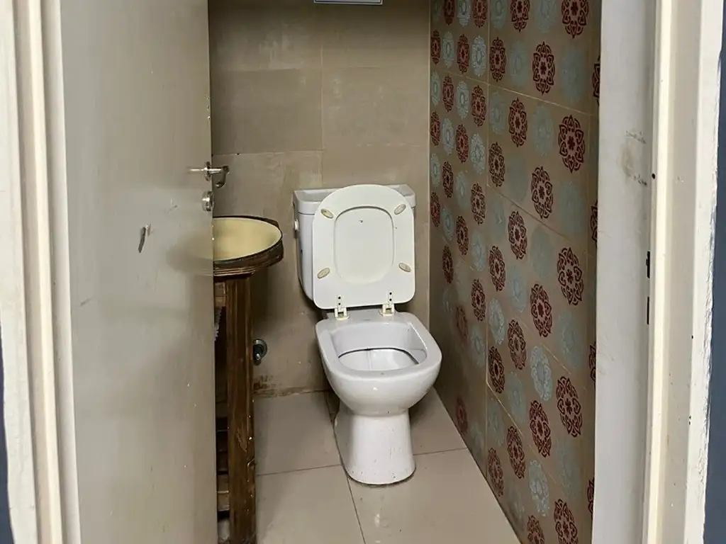 Foto de VENTA EXCELENTE LOCAL EN LA MEJOR ZONA DE VERSALLES, imagen 5