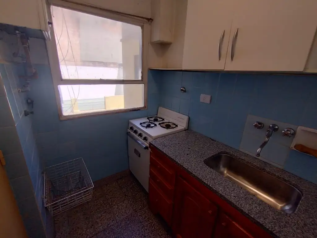Foto de Departamento de 1 Ambiente Lateral – Muy Luminoso. Excelente Ubicación., imagen 3