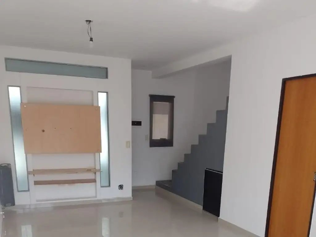 Foto de Alquiler de duplex en Moreno Centro, imagen 2