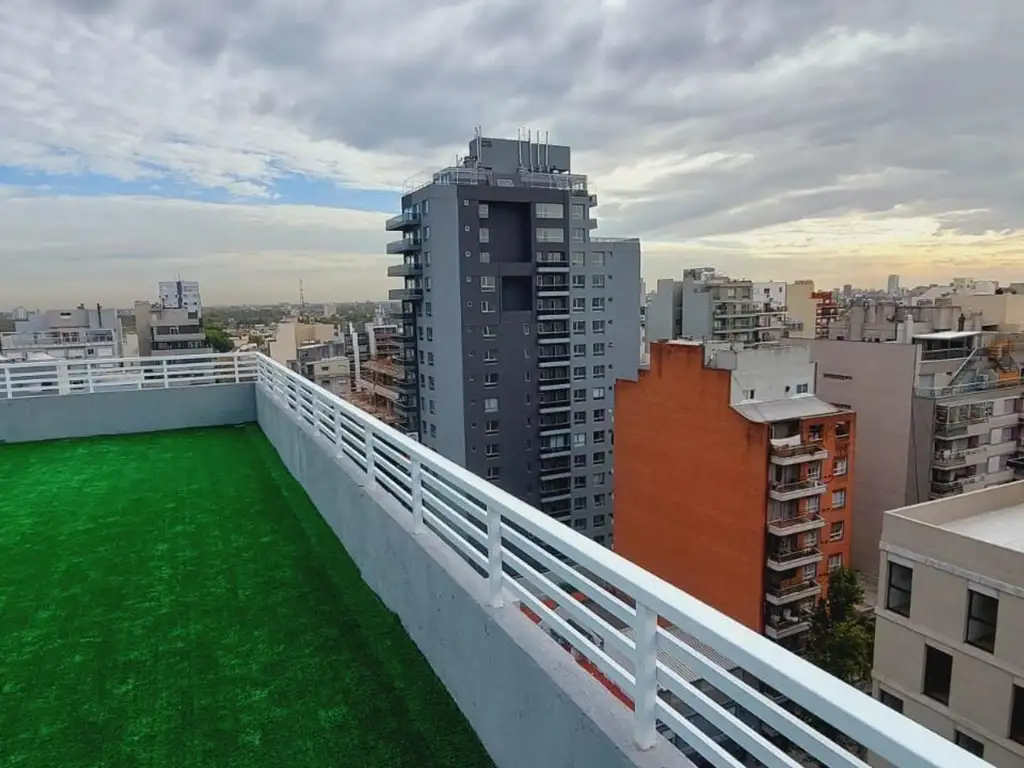 Foto de INCREIBLE PENTAHOUSE 4 AMBIENTES c/DEP, BAULERA Y COCHERA, imagen 4