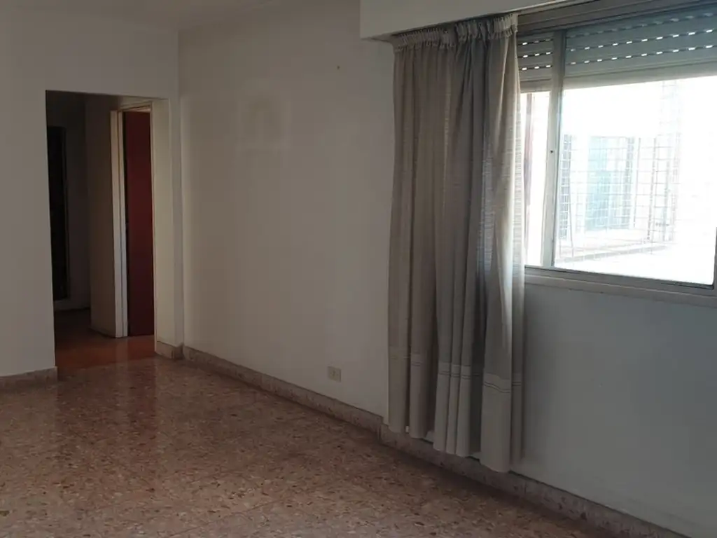 Foto de 3 ambientes, lateral, sin balcón, imagen 2