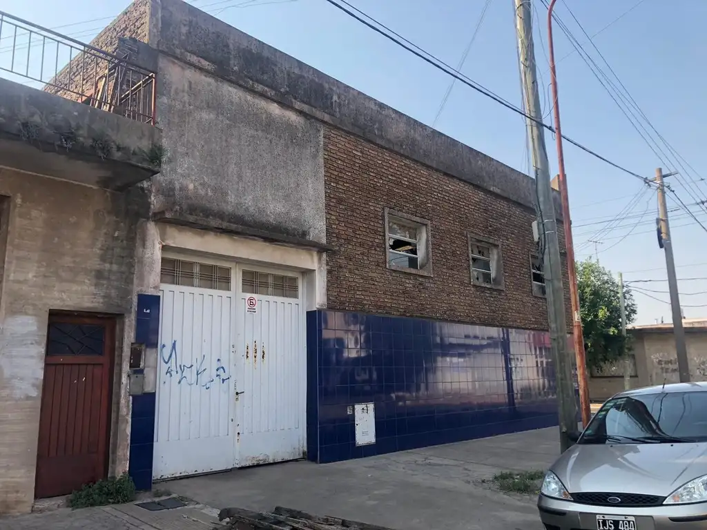 Foto de Galpon en alquiler. oficinas, vestuarios, garage 275 mts, imagen 5