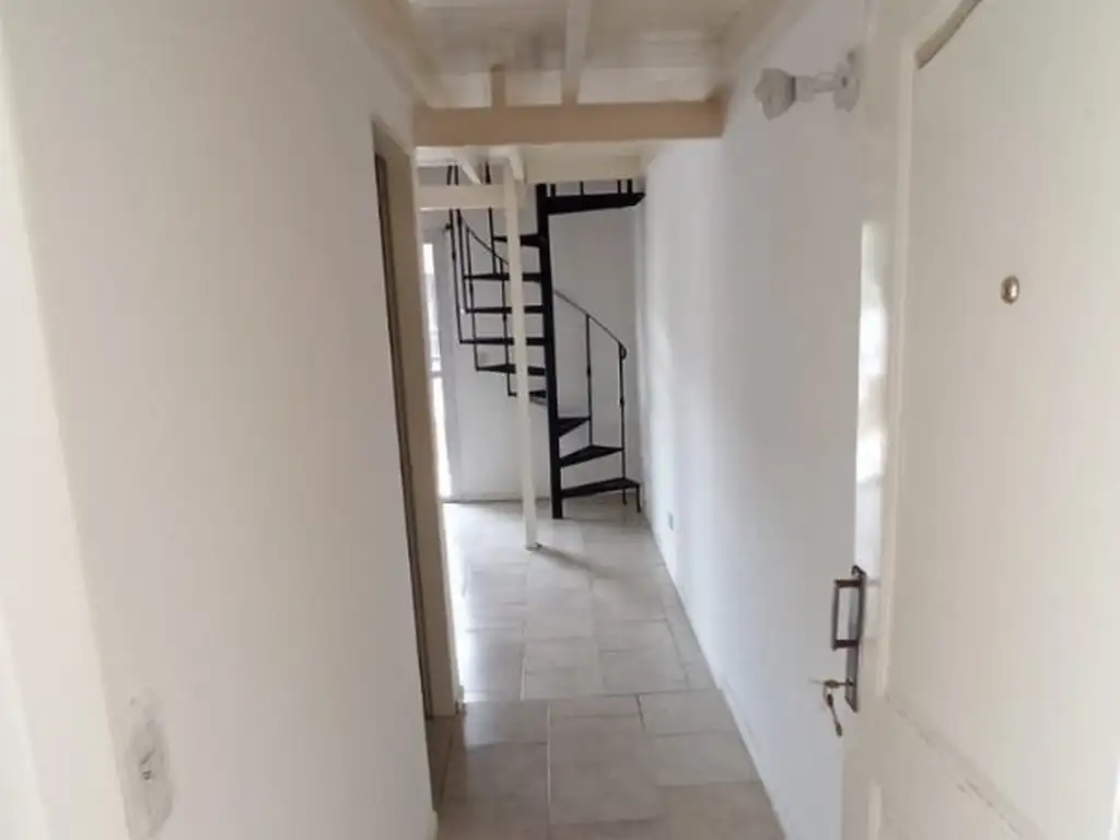Foto de ALQUILA DEPTO TIPO LOFT TIGRE CON COHERA Y PILETA SIN EXPENSAS, imagen 5