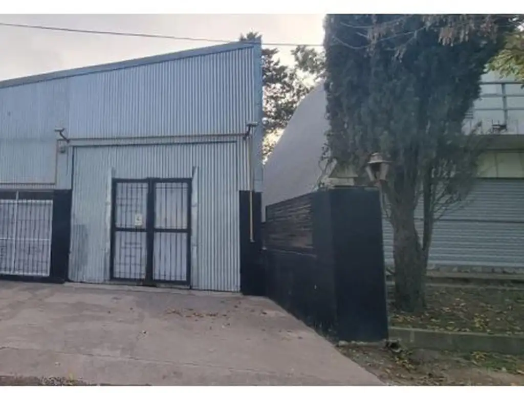 Foto de ALQUILER GALPON COMERCIAL-LOS CEIBOS 768-ROLDAN, imagen 3