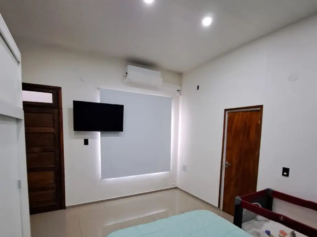 Foto de EXCELENTE DEP.TO TIPO CASA 4 AMBIENTES CONTRAFRENTE, imagen 5