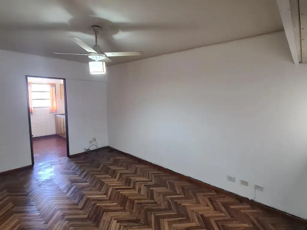 Foto de DEPTO CON EXCELENTE UBICACION - 1 DORMITORIO, imagen 2