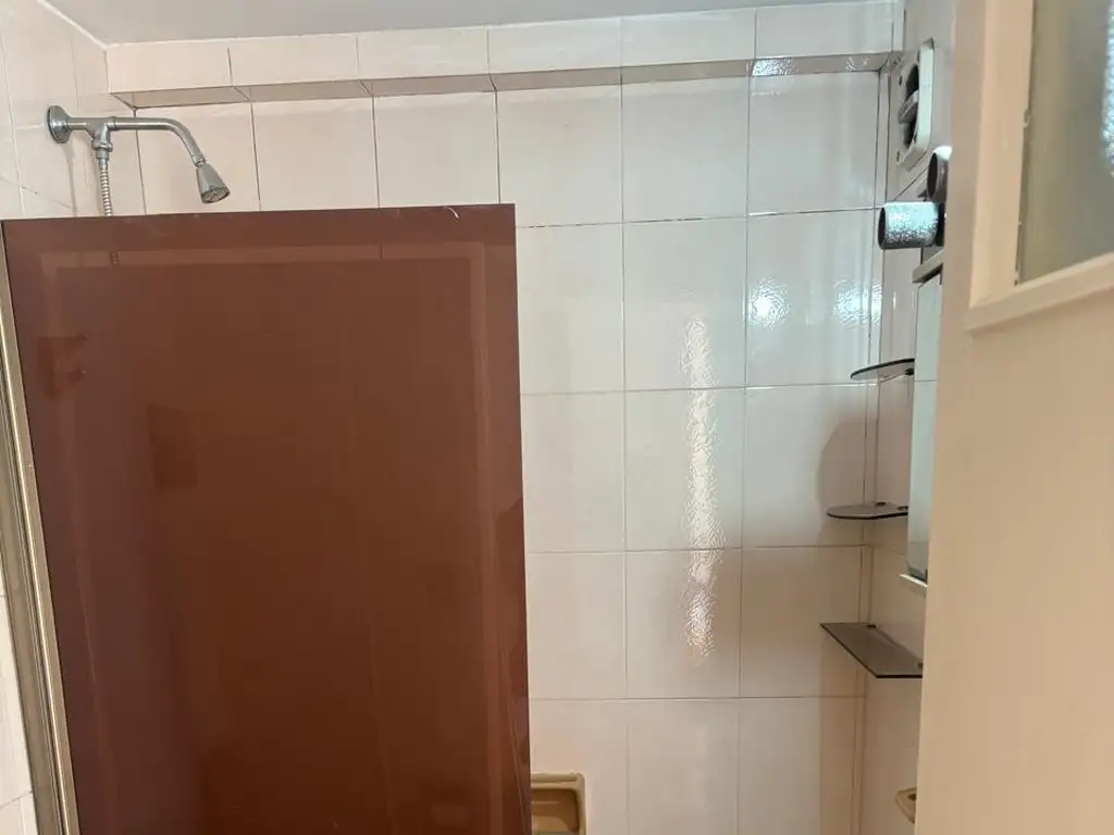 Foto de EXCELENTE TRES AMBIENTES CON BAULERA AL FRENTE, imagen 4