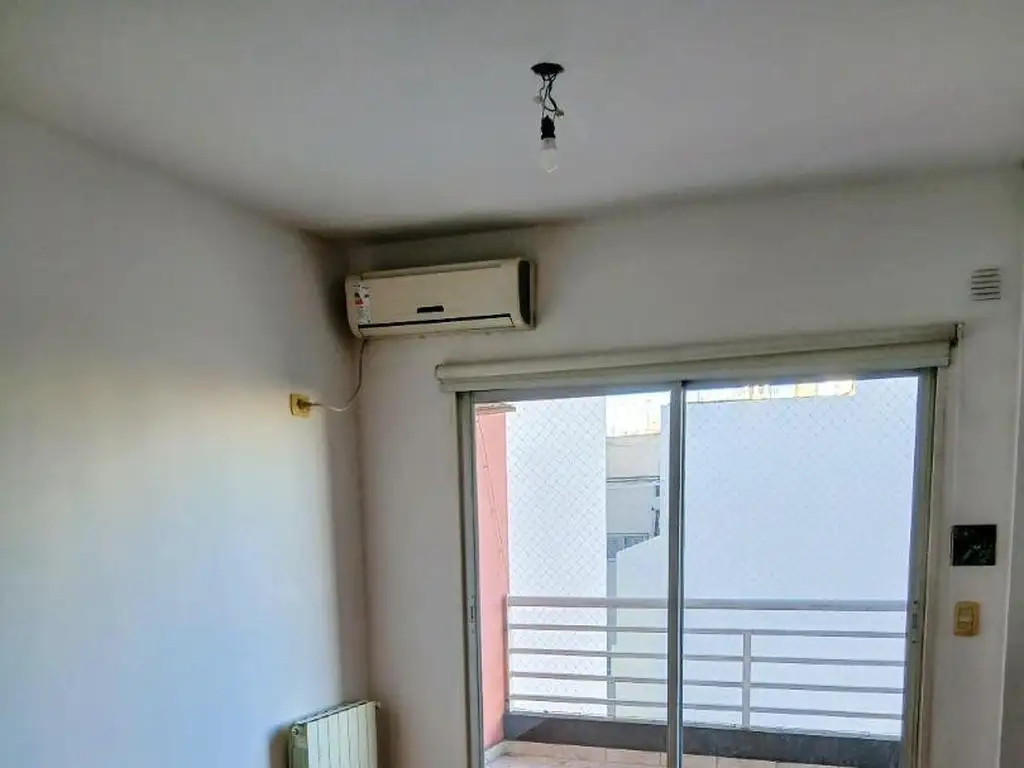 Foto de HERMOSO DOS AMBIENTES EN CABALLITO, imagen 2