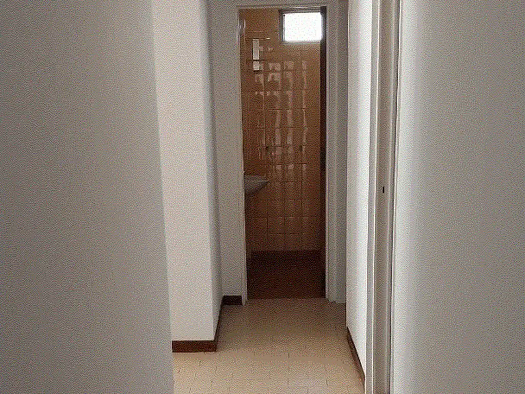Foto de Semipiso de 4 ambientes contrafrente con balcón corrido muy luminoso en, imagen 4