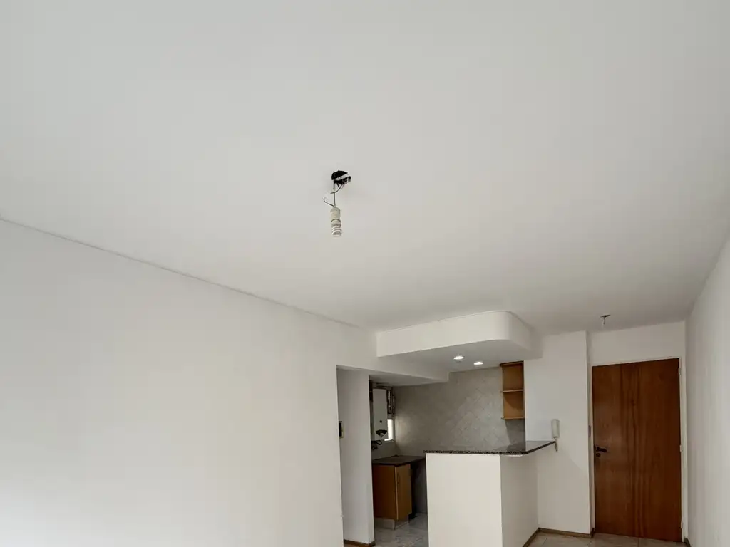 Foto de DEPARTAMENTO EN ALQUILER DE 1 DORMITORIO DE ESCALERA, MUY LUMINOSO, imagen 5