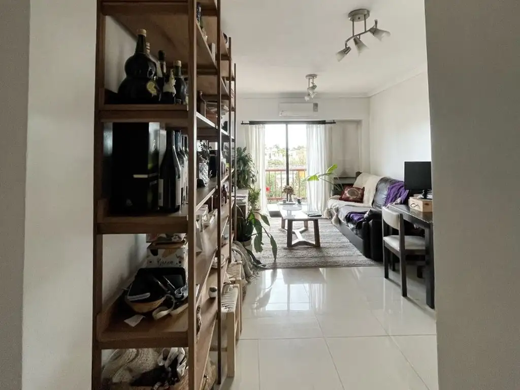 Foto de EXCELENTE DEP.TO 2 AMBIENTES - ESPACIO COCHERA, imagen 4