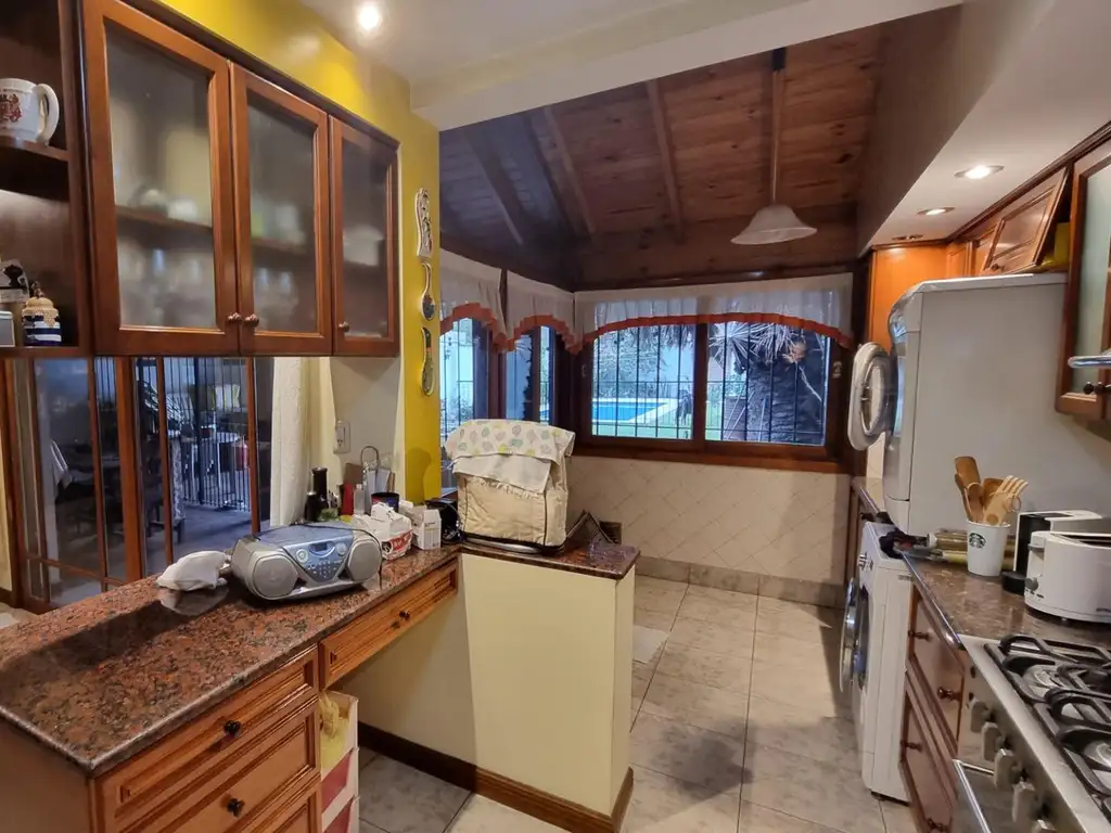 Foto de MODERNA CASA C/ PARQUE PILETA Y G/ PLAY-ROOM, imagen 5