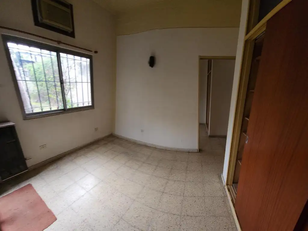 Foto de EXCELENTE PROPIEDAD DE 4 AMBIENTES USO PROFESIONAL, imagen 3