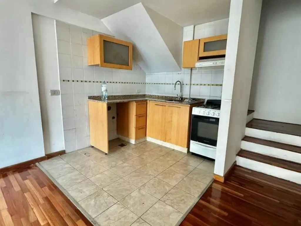 Foto de Venta Duplex 2 ambientes 60m2 con pileta!! APTO CREDITO, imagen 4