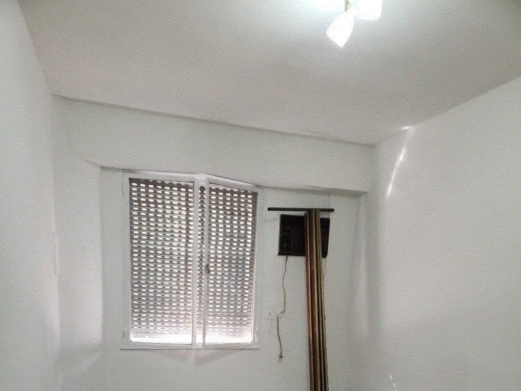 Foto de ALQUILER DEPARTAMENTO DOS AMBIENTES, FRENTE, PLANTA BAJA, PATIO, imagen 3