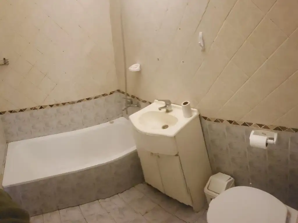 Foto de Alquiler Dpto Tipo Duplex 3 ambientes Ramos Mejía, imagen 4
