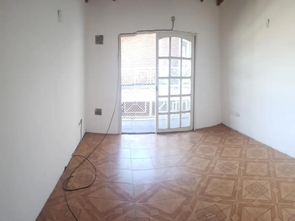 Foto de Alquiler Dpto Tipo Duplex 3 ambientes Ramos Mejía, imagen 5