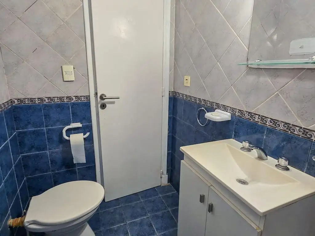 Foto de Venta Propiedad Chalet 4 amb. mas DTO 2 AMB, imagen 4