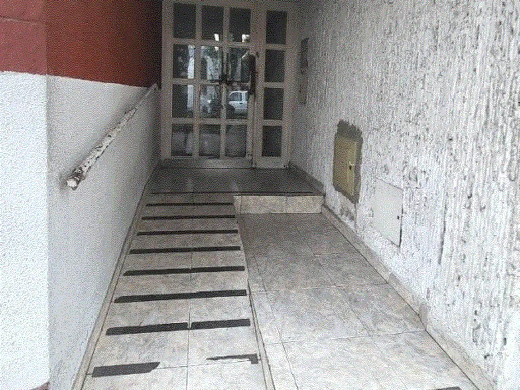 Foto de DEPARTAMENTO 2 AMBIENTES MUY LUMINOSO, EN VILLA LURO, imagen 2