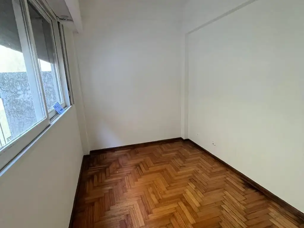 Foto de Departamento de 3 ambientes con balcón doble, imagen 4