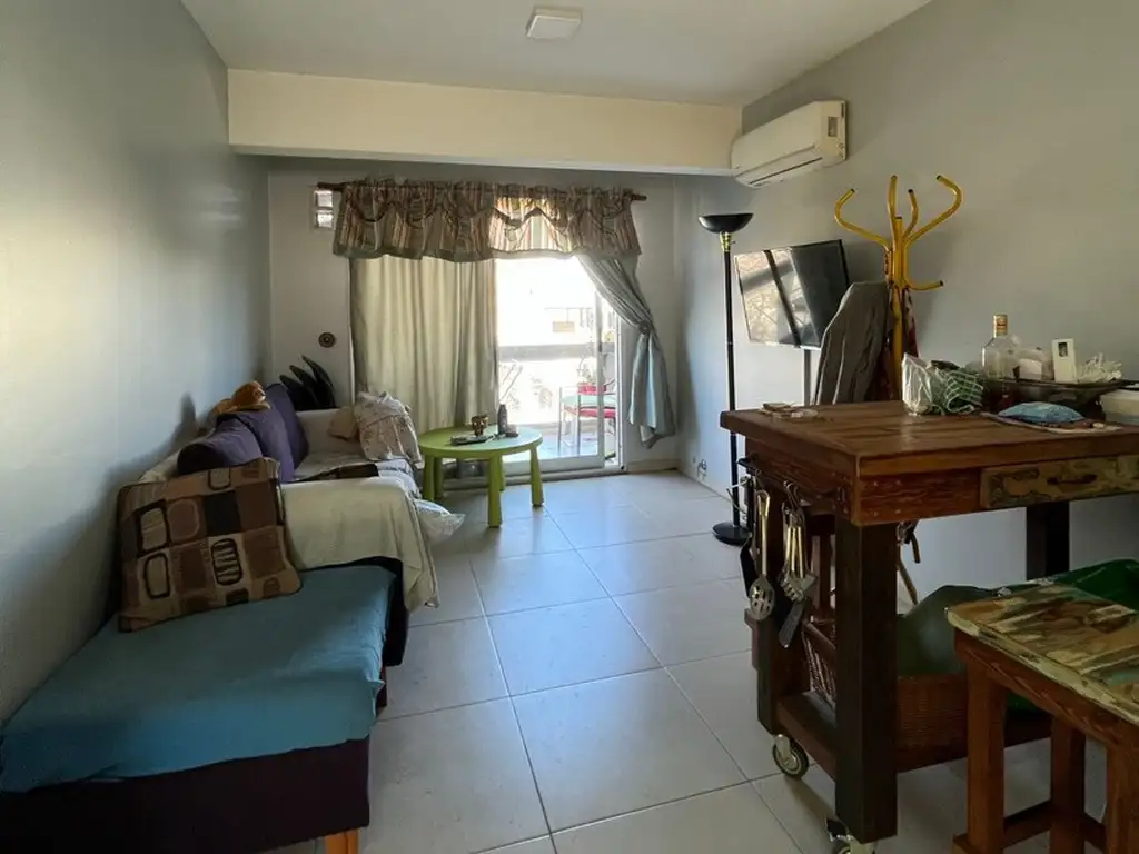 Foto de DEPARTAMENTO 2 AMBIENTES AL FRENTE., imagen 4