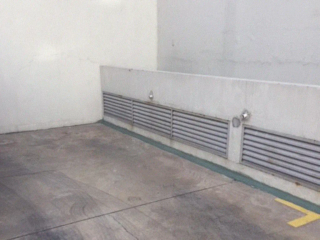 Foto de COCHERA FIJA DESCUBIERTA EN PLANTA SOLO PARA MOTO, imagen 2
