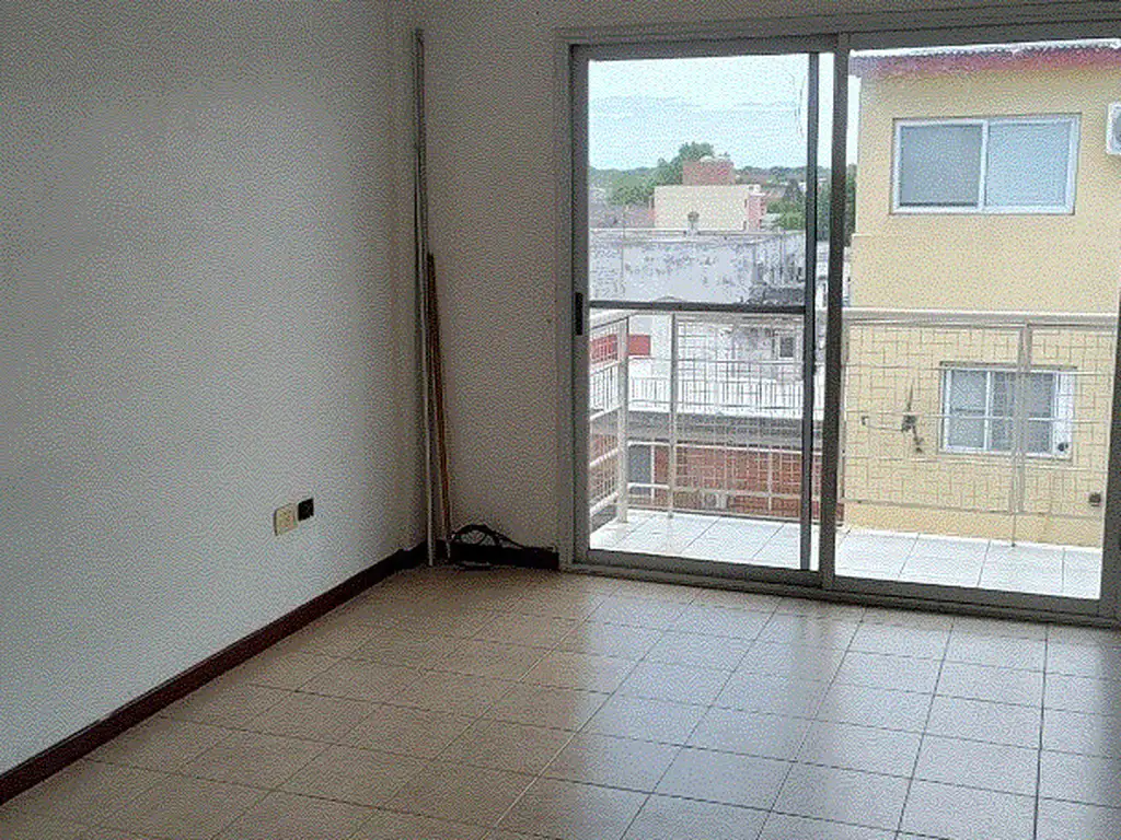 Foto de DEPARTAMENTO 2 AMB. CON COCHERA, imagen 1