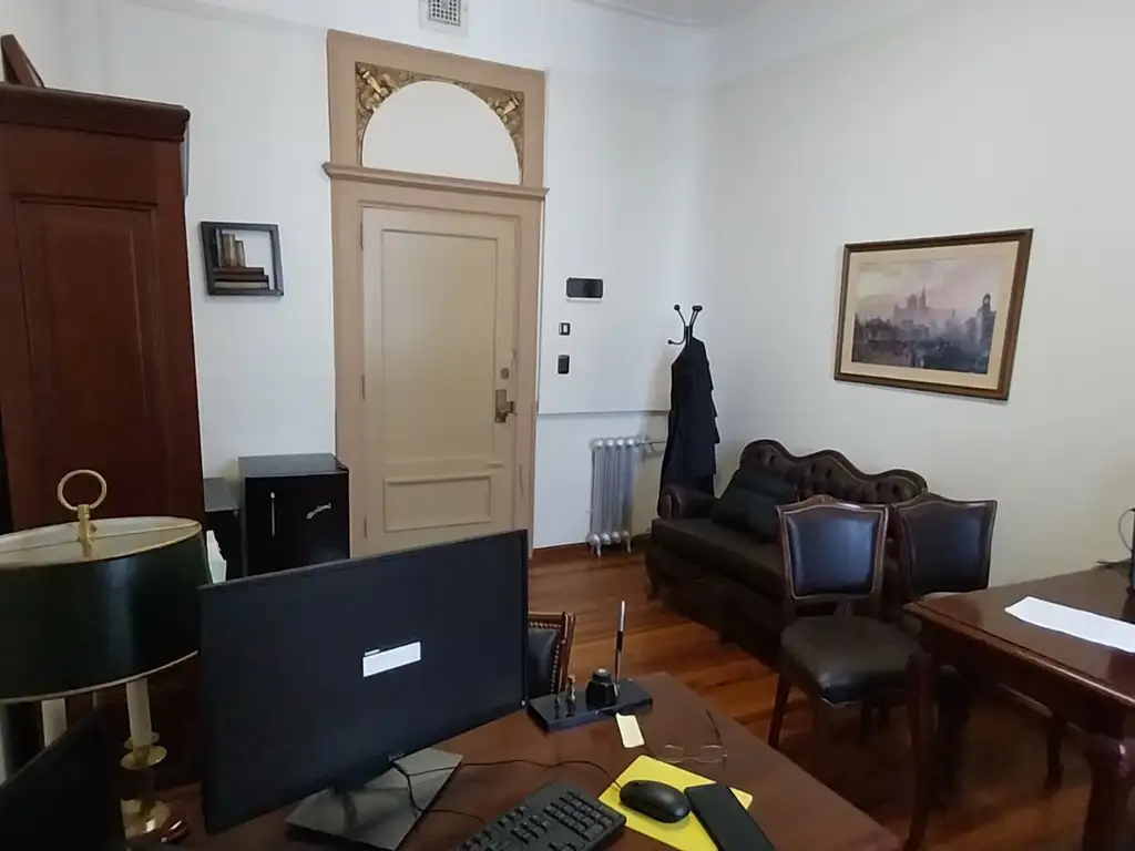 Foto de Oficina reciclada full, baño privado , Edificio emblemático de, imagen 2