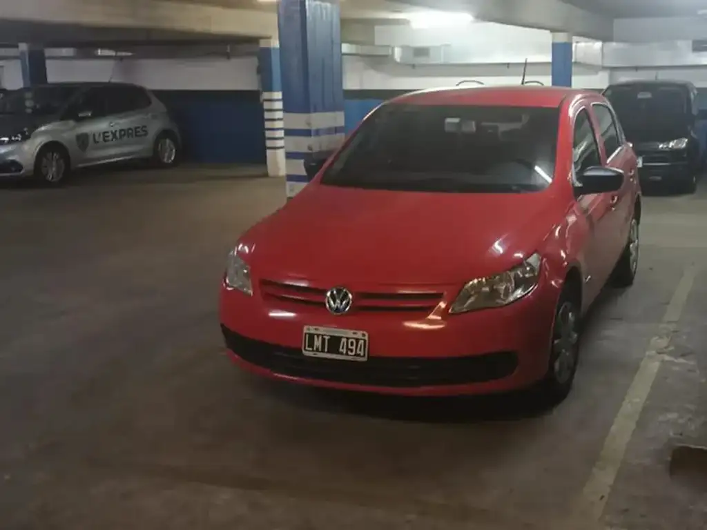 Foto de COCHERA FIJA CUBIERTA- Portón automático, imagen 1