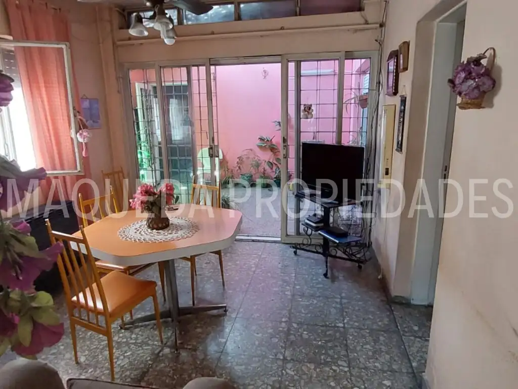 Foto de CASA 3 AMBIENTES CON 2 LOCALES EN BLOCK ¡ GRAN REBAJA!, imagen 1