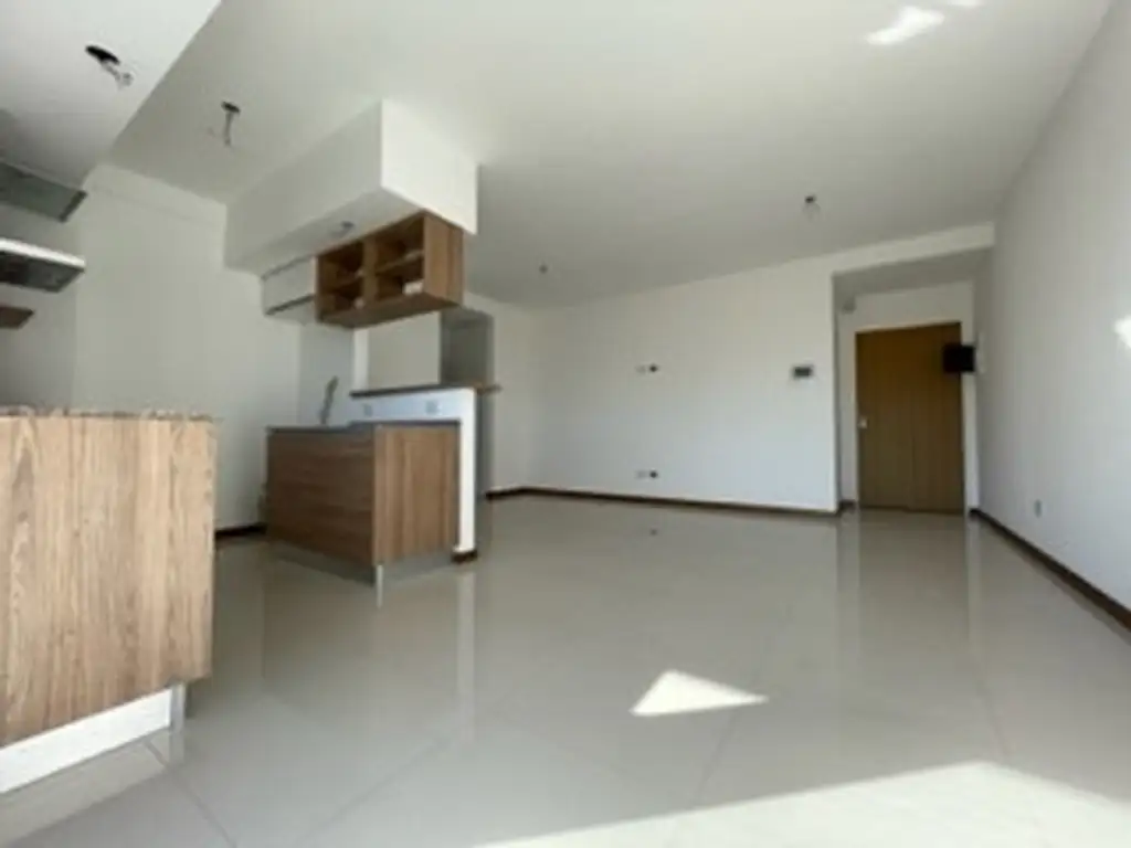 Foto de EXC 2 AMBIENTES, COCH FIJA CUB, A ESTRENAR, SEMI-PISO, DETALL, imagen 4