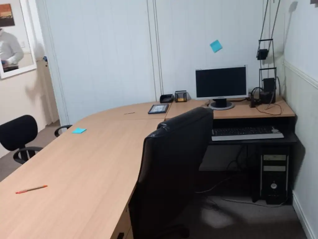 Foto de VENDE EXCELENTE OFICINA EN SAN NICOLAS, imagen 3