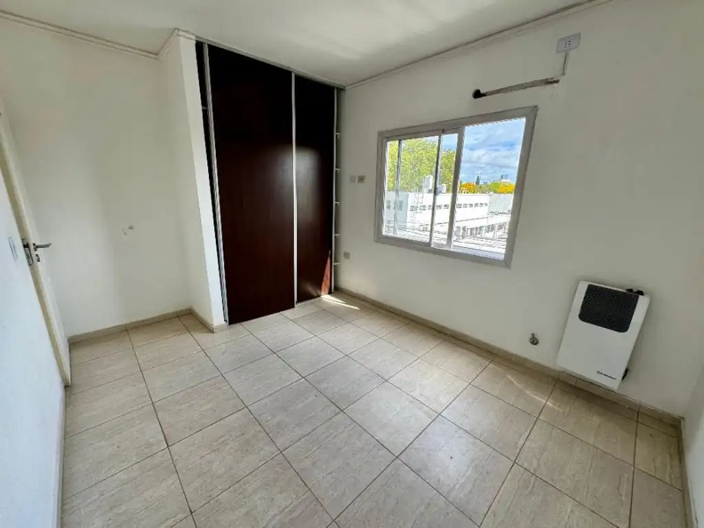 Foto de Departamento tres ambientes en alquiler en Merlo, imagen 4
