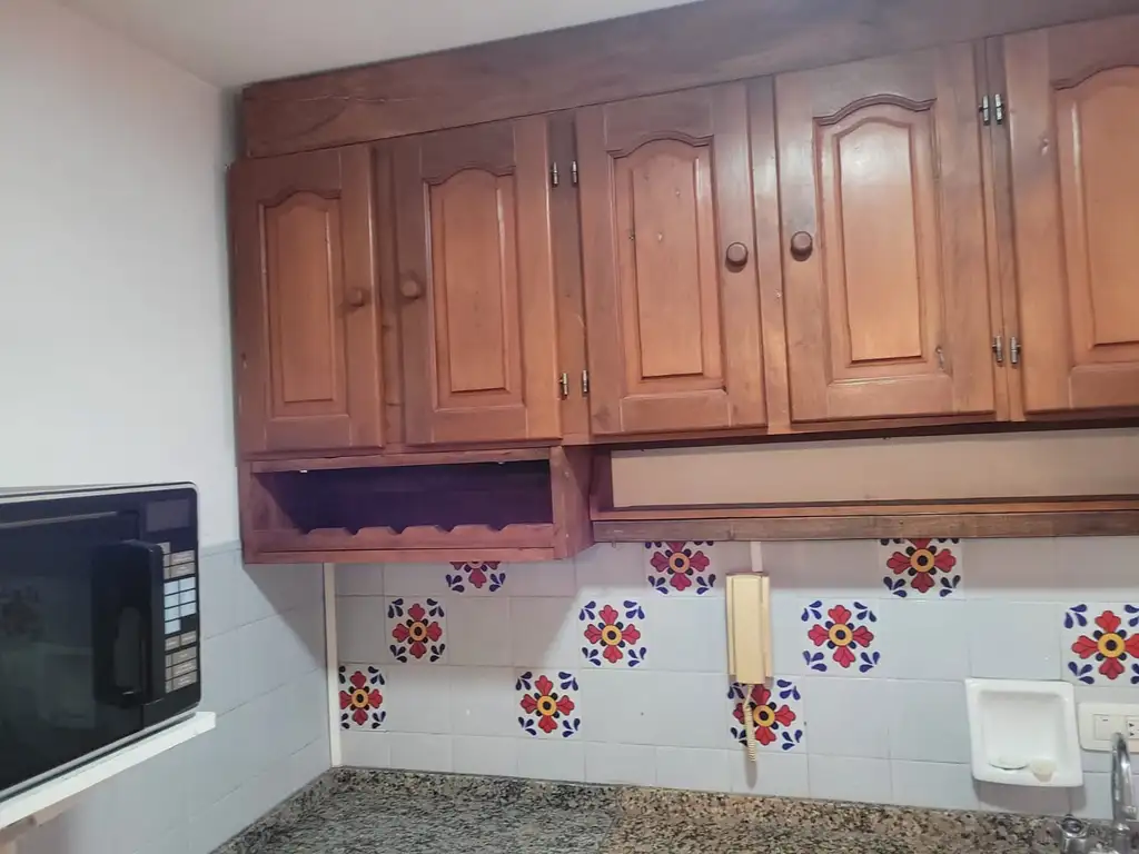 Foto de DEPARTAMENTO 2 AMBIENTES P.B., imagen 1