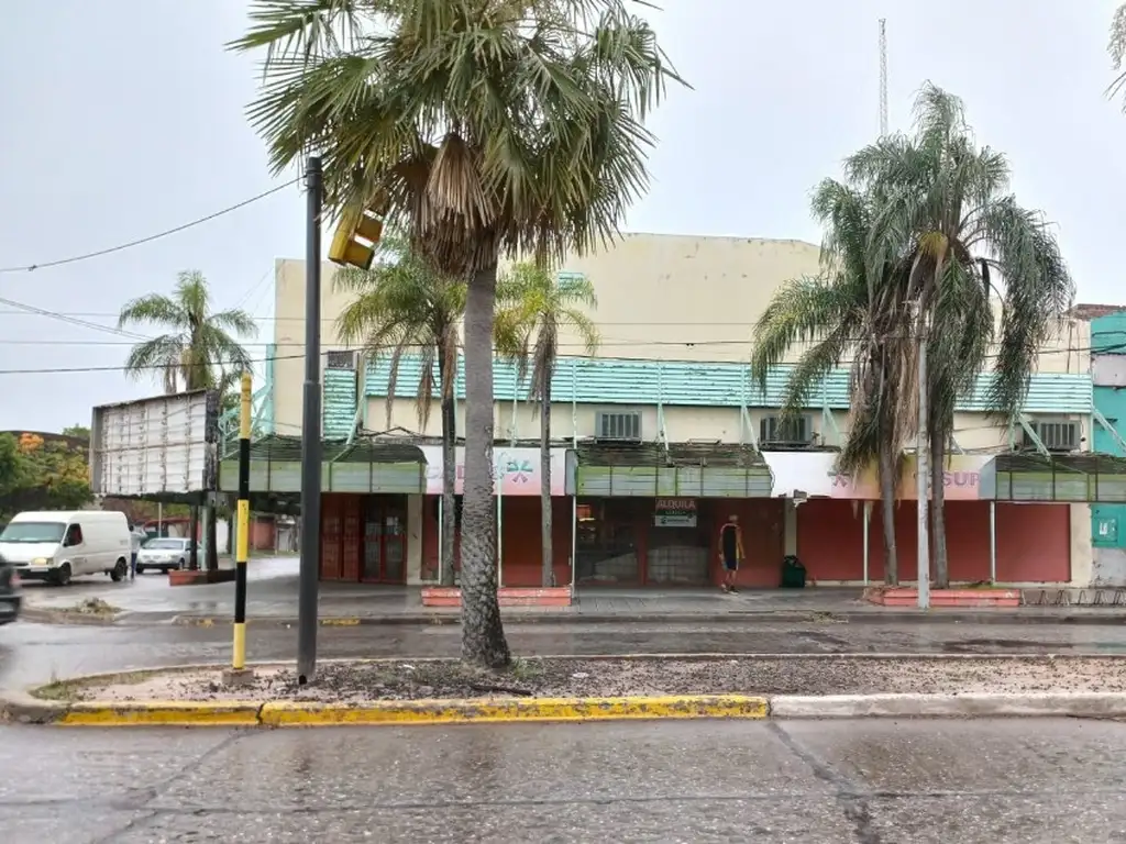 Foto de LOCALES - A LA CALLE - ZONA CENTRO, PRESIDENTE ROQUE SÁENZ PEÑA, imagen 2