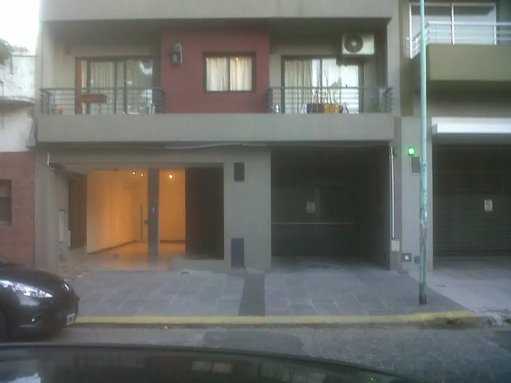 Foto de SEMIPISO DE 3 AMB. CON BALCÓN, son 60 m2, imagen 1